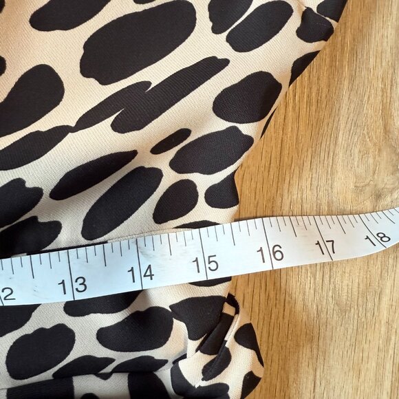 π€ LOFT Petites Black & Cream Animal Print Dress | 6P - Picture 9 of 10
